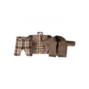 Jacket, pants and tie in suitcase, Grandpa mouse